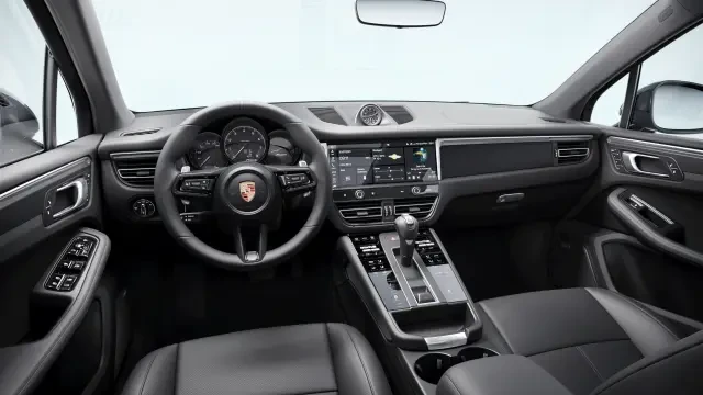 2026 Porsche Macan - Image 30 of 30