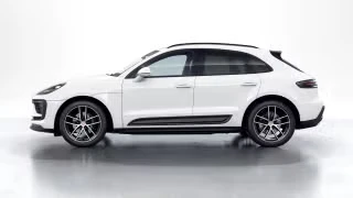 2026 Porsche Macan - Image 9 of 30