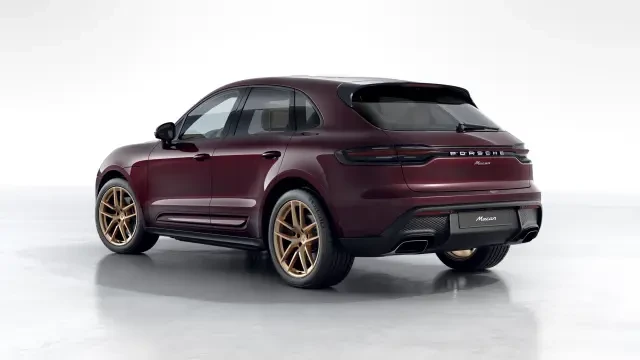 2026 Porsche Macan - Image 22 of 30