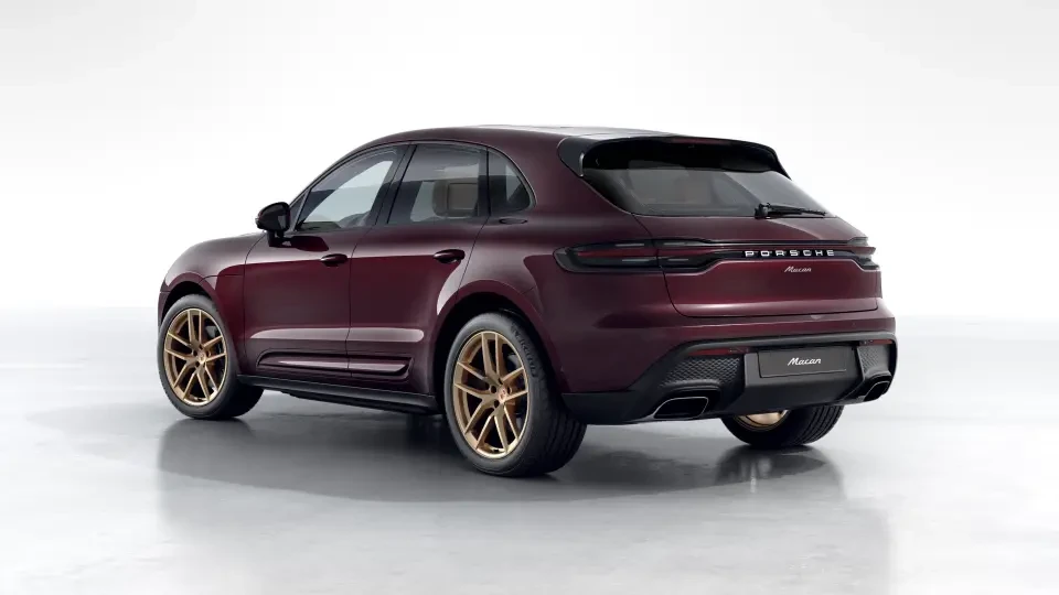 2026 Porsche Macan - Image 23 of 30