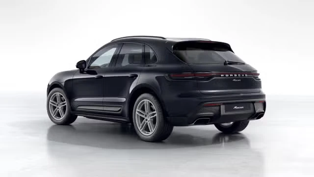 2026 Porsche Macan - Image 18 of 30