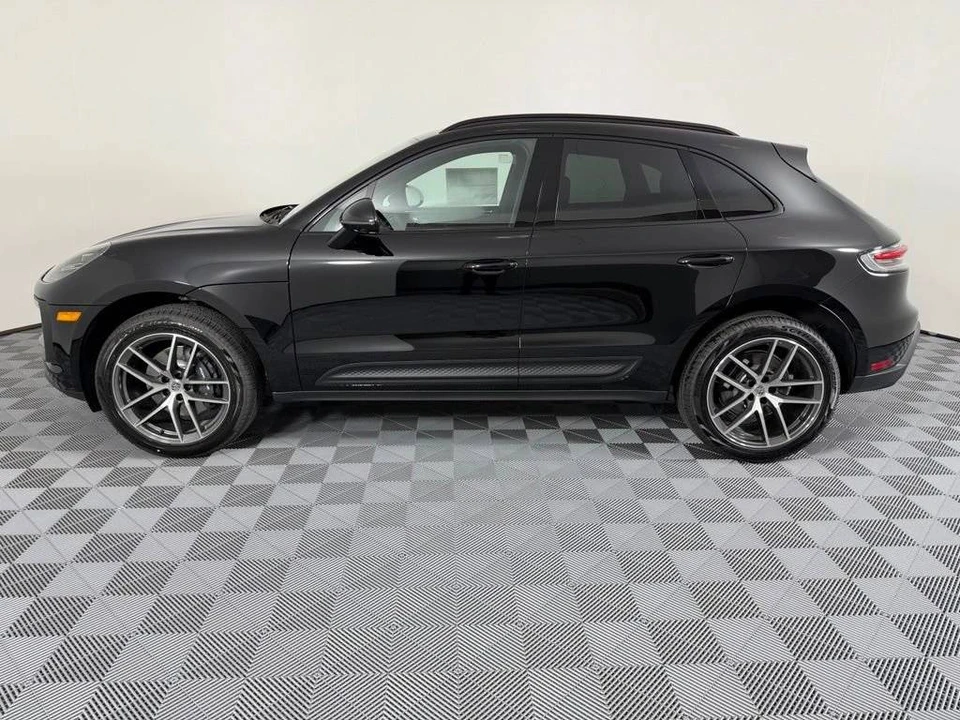 2026 Porsche Macan Electric - Image 2 of 4