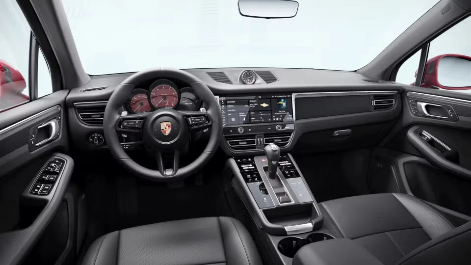 2026 Porsche Macan - Image 27 of 30