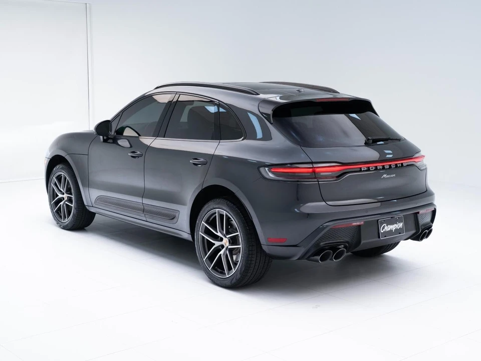 2026 Porsche Macan - Image 3 of 31
