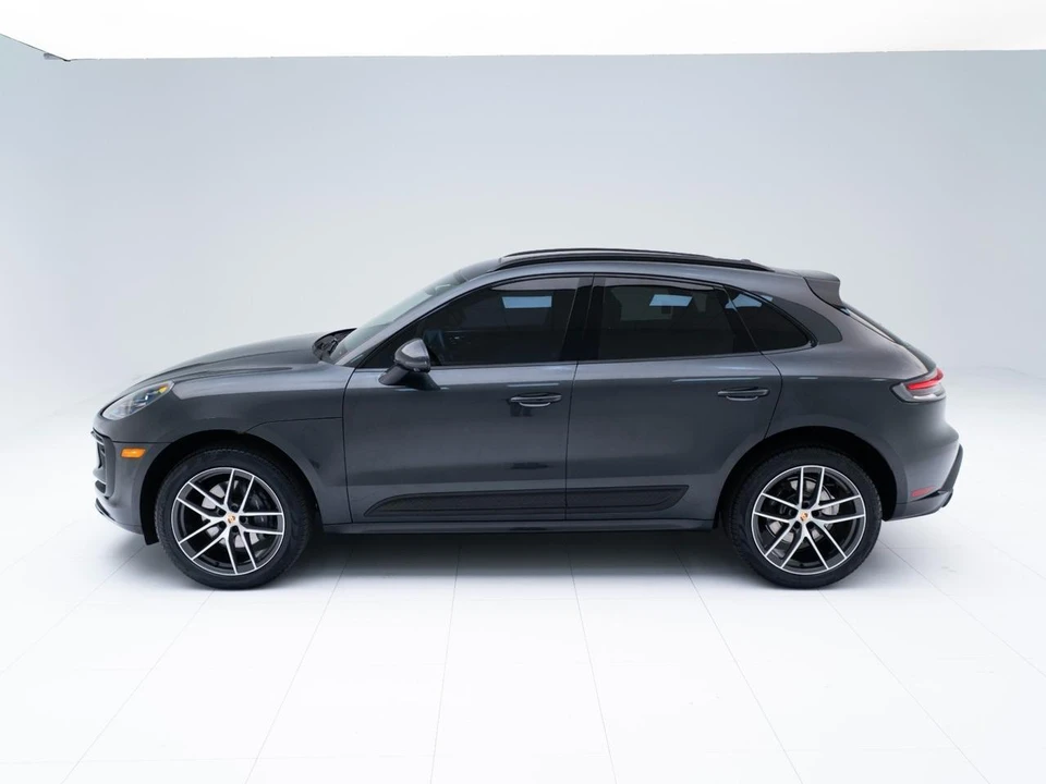 2026 Porsche Macan - Image 2 of 31