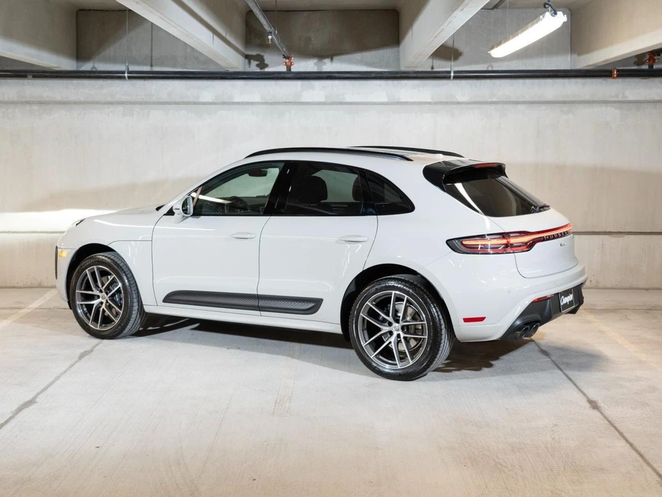 2026 Porsche Macan - Image 3 of 27