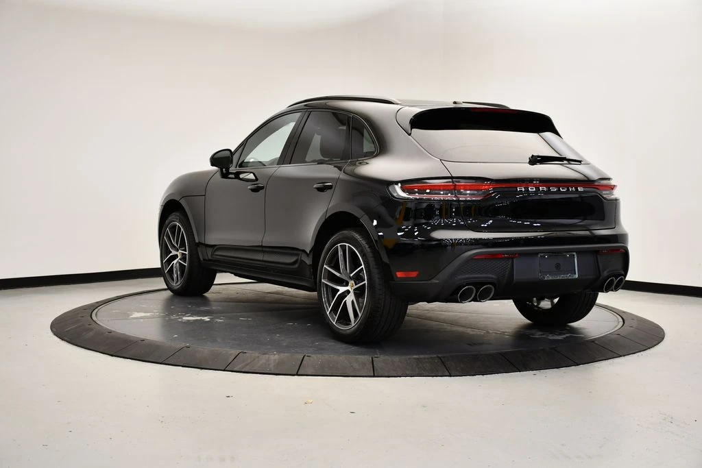 2026 Porsche Macan Electric - Image 3 of 31
