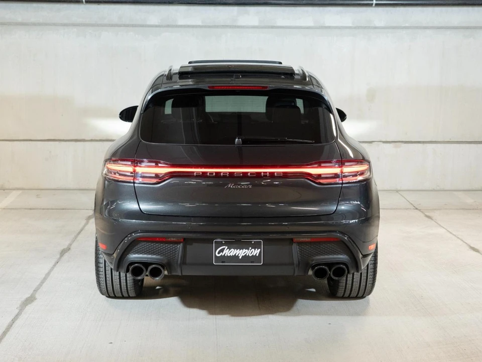 2026 Porsche Macan Electric - Image 10 of 29