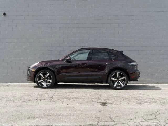 2026 Porsche Macan Electric - Image 2 of 5