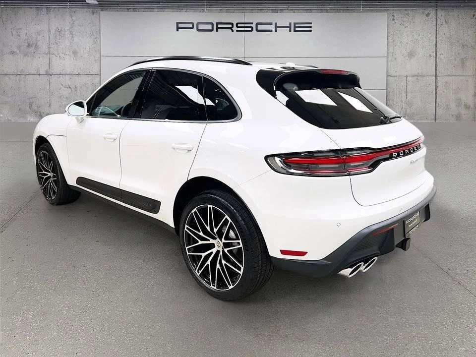 2026 Porsche Macan Electric - Image 3 of 5