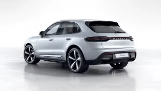 2026 Porsche Macan - Image 17 of 21