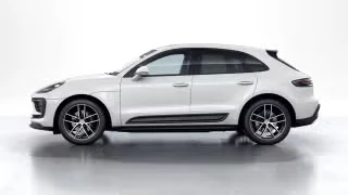 2026 Porsche Macan - Image 9 of 31
