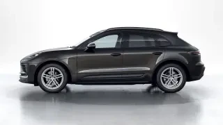 2026 Porsche Macan - Image 13 of 31