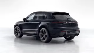 2026 Porsche Macan - Image 17 of 31
