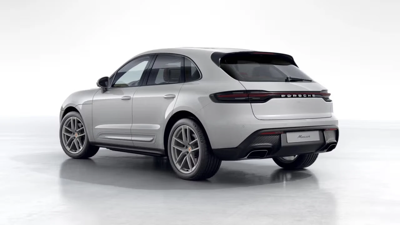 2026 Porsche Macan Electric - Image 20 of 31