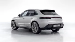 2026 Porsche Macan Electric - Image 17 of 31