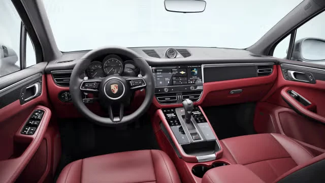 2026 Porsche Macan Electric - Image 26 of 31