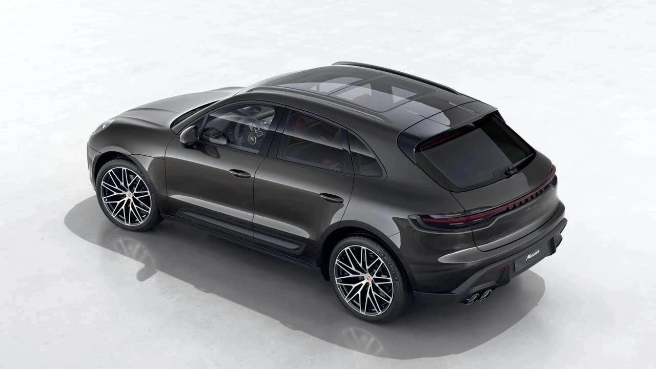 2026 Porsche Macan Electric - Image 4 of 5