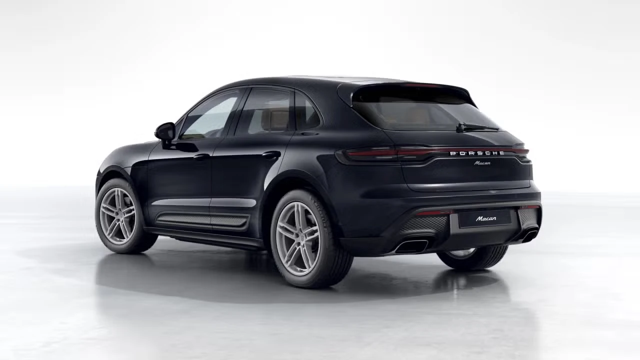 2026 Porsche Macan - Image 20 of 30