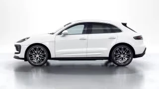 2026 Porsche Macan - Image 9 of 31