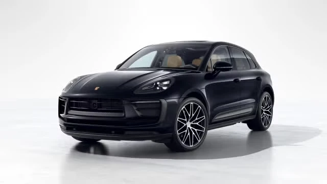 2026 Porsche Macan - Image 2 of 31