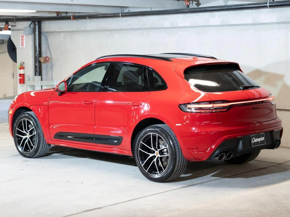 2026 Porsche Macan Electric - Image 3 of 29