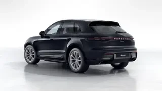 2026 Porsche Macan - Image 21 of 30