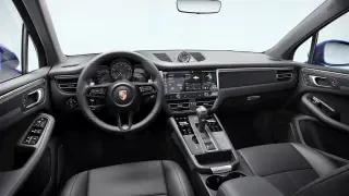 2026 Porsche Macan - Image 29 of 30