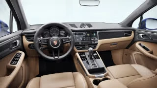 2026 Porsche Macan - Image 25 of 30