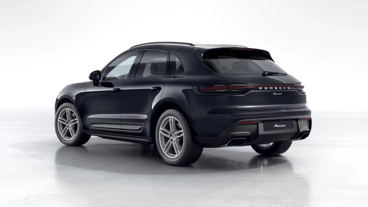 2026 Porsche Macan - Image 20 of 30