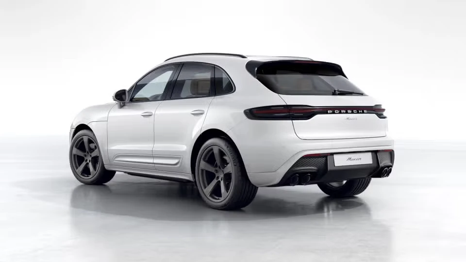 2026 Porsche Macan - Image 19 of 30
