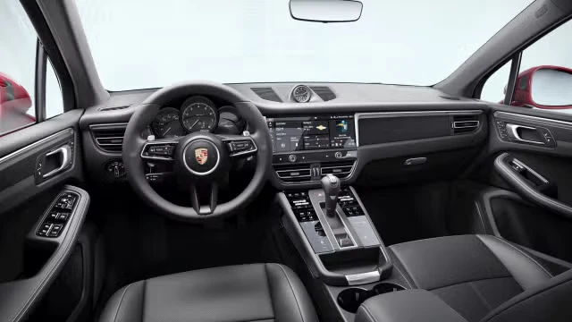2026 Porsche Macan - Image 26 of 30