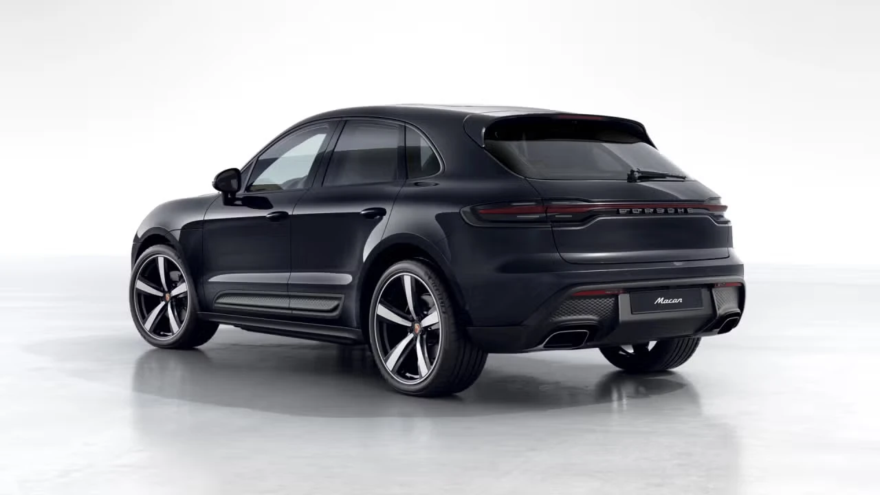 2026 Porsche Macan - Image 20 of 30