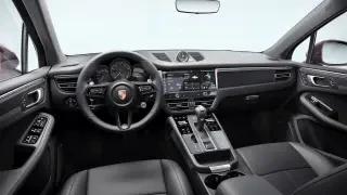 2026 Porsche Macan - Image 29 of 30