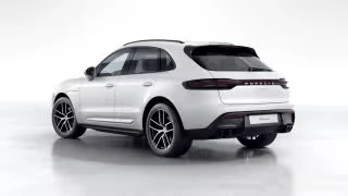 2026 Porsche Macan - Image 17 of 30