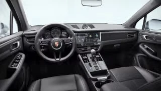 2026 Porsche Macan - Image 25 of 30