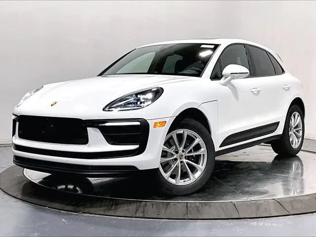 2026 Porsche Macan Electric - Image 3 of 31