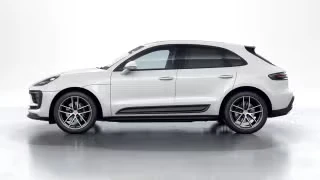 2026 Porsche Macan - Image 9 of 30