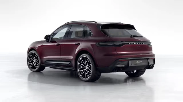 2026 Porsche Macan - Image 18 of 30