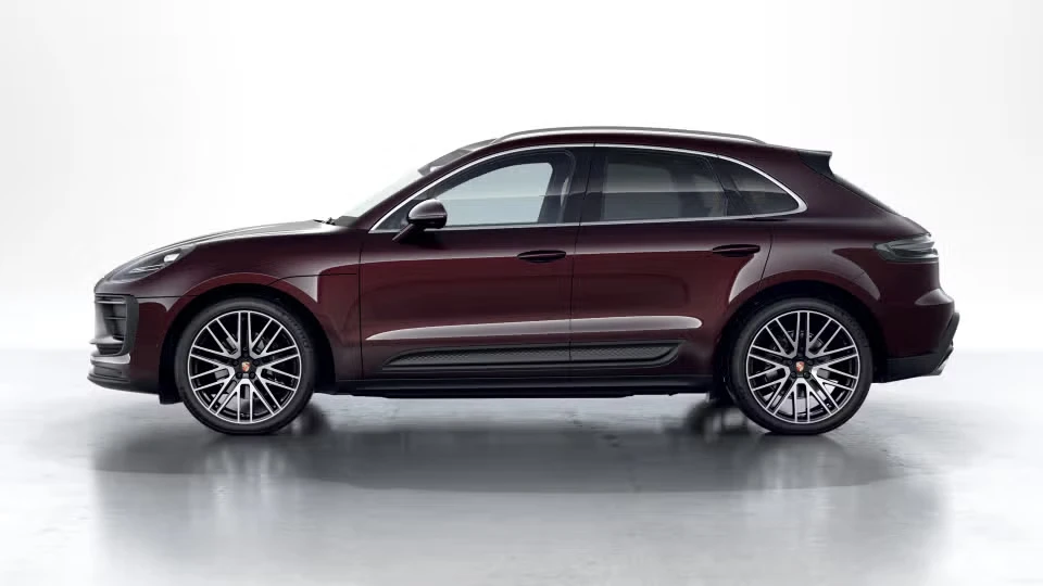 2026 Porsche Macan - Image 11 of 30