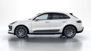 2026 Porsche Macan - Image 13 of 30