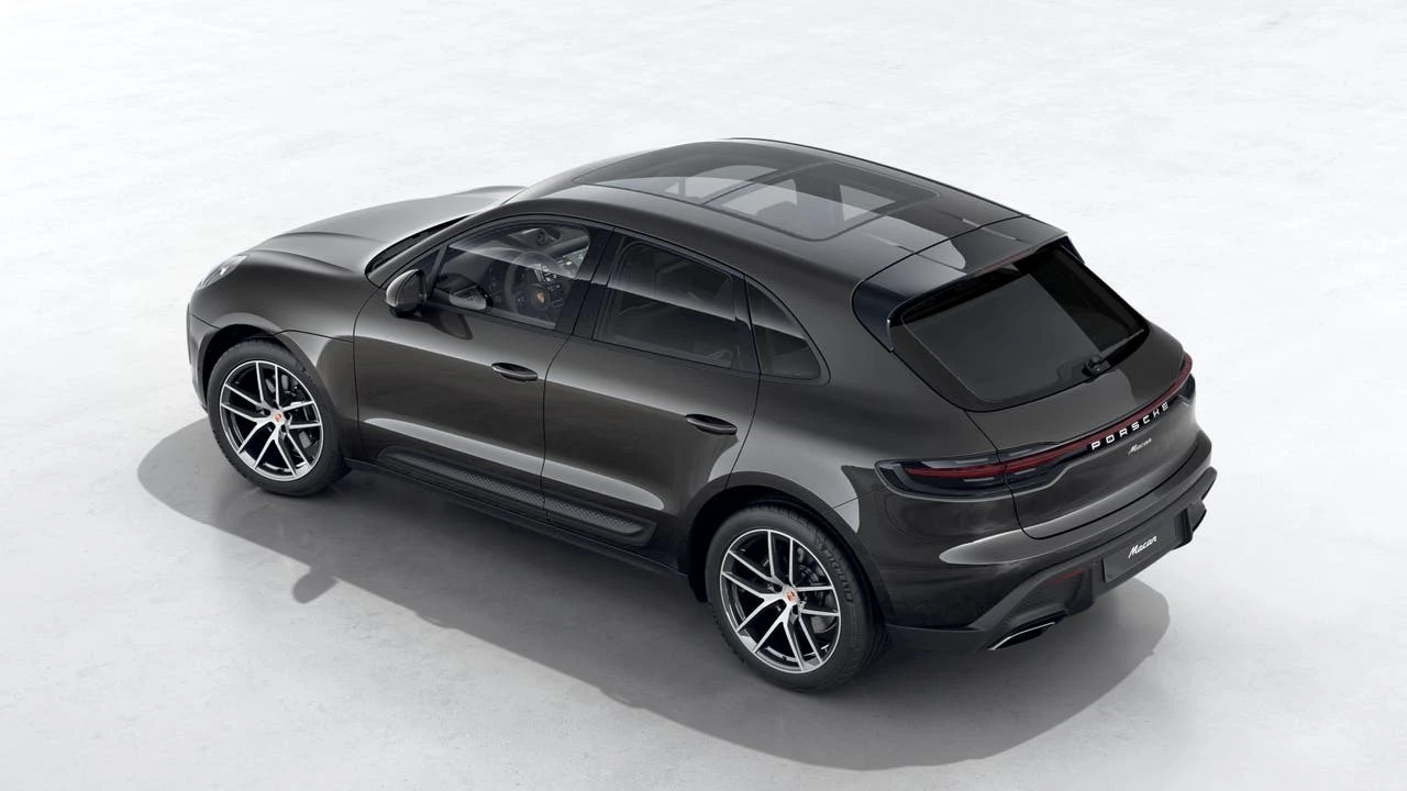 2026 Porsche Macan Electric - Image 4 of 10