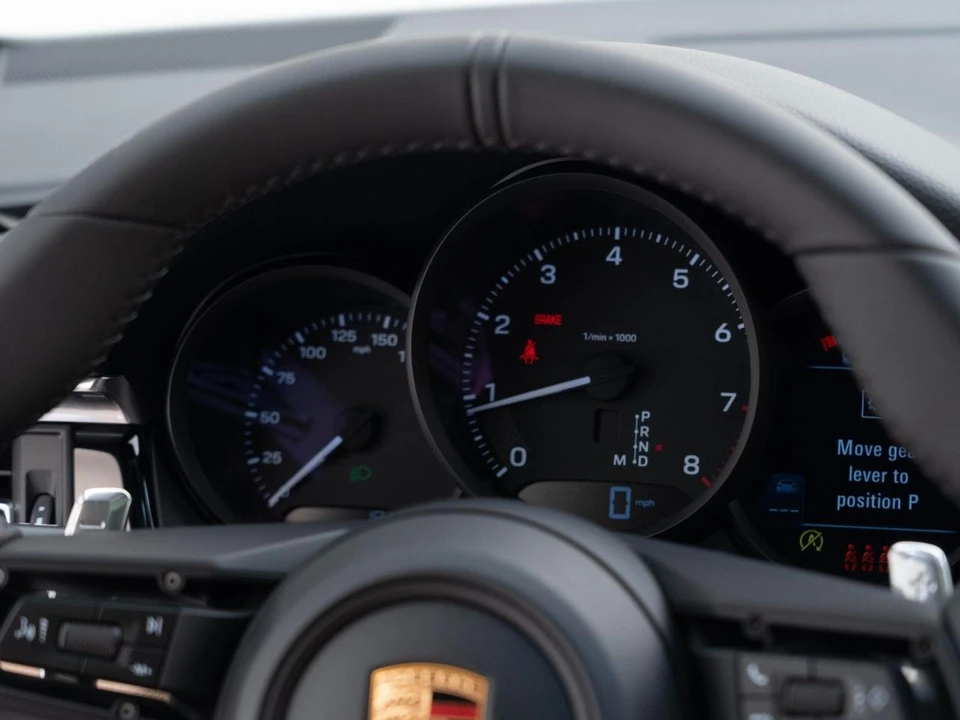 2026 Porsche Macan - Image 30 of 30