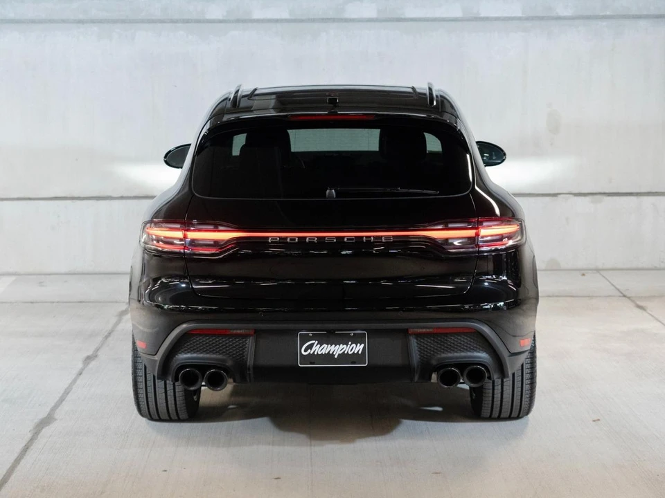 2026 Porsche Macan - Image 11 of 31