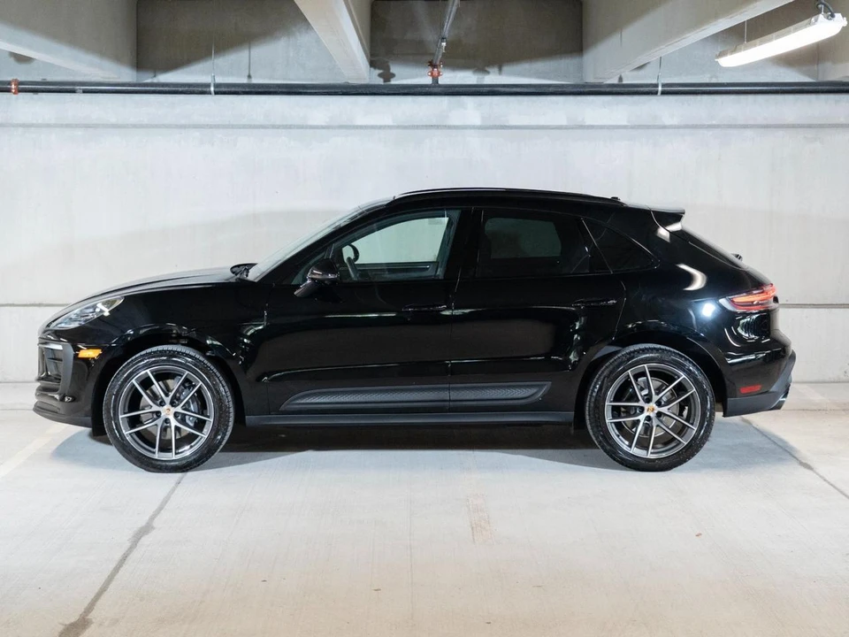 2026 Porsche Macan - Image 3 of 31