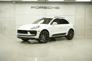 2026 Porsche Macan - Image 5 of 31