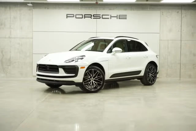 2026 Porsche Macan - Image 2 of 31