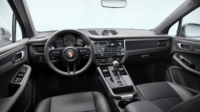 2026 Porsche Macan - Image 30 of 31