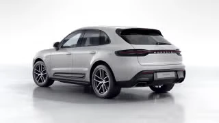 2026 Porsche Macan - Image 17 of 31
