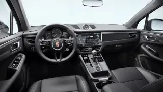 2026 Porsche Macan - Image 29 of 31